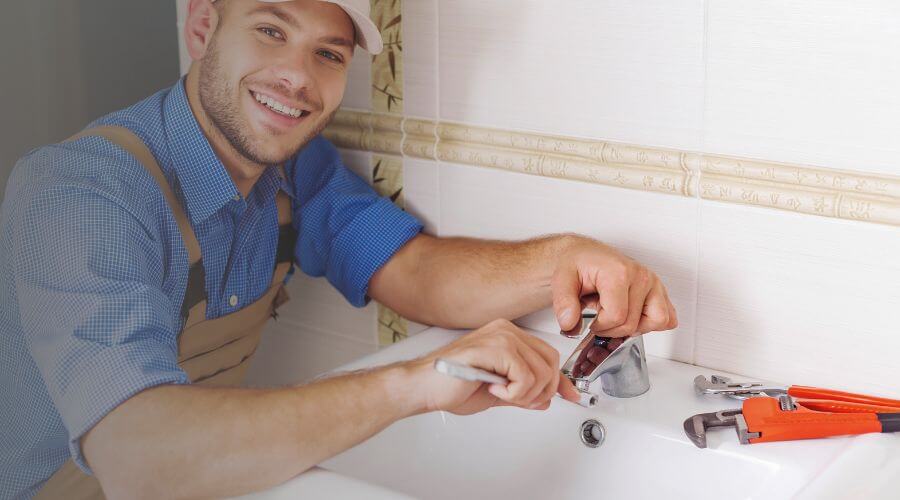 Handle or spout repair in McClave, CO